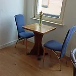 1 Room In A Shared Apartment,Furnished